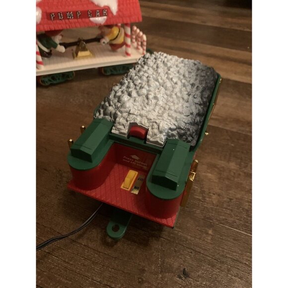 Vintage Christmas Train Set Red & Green Holiday Décor With Lights & Sounds Caboo - Picture 12 of 16